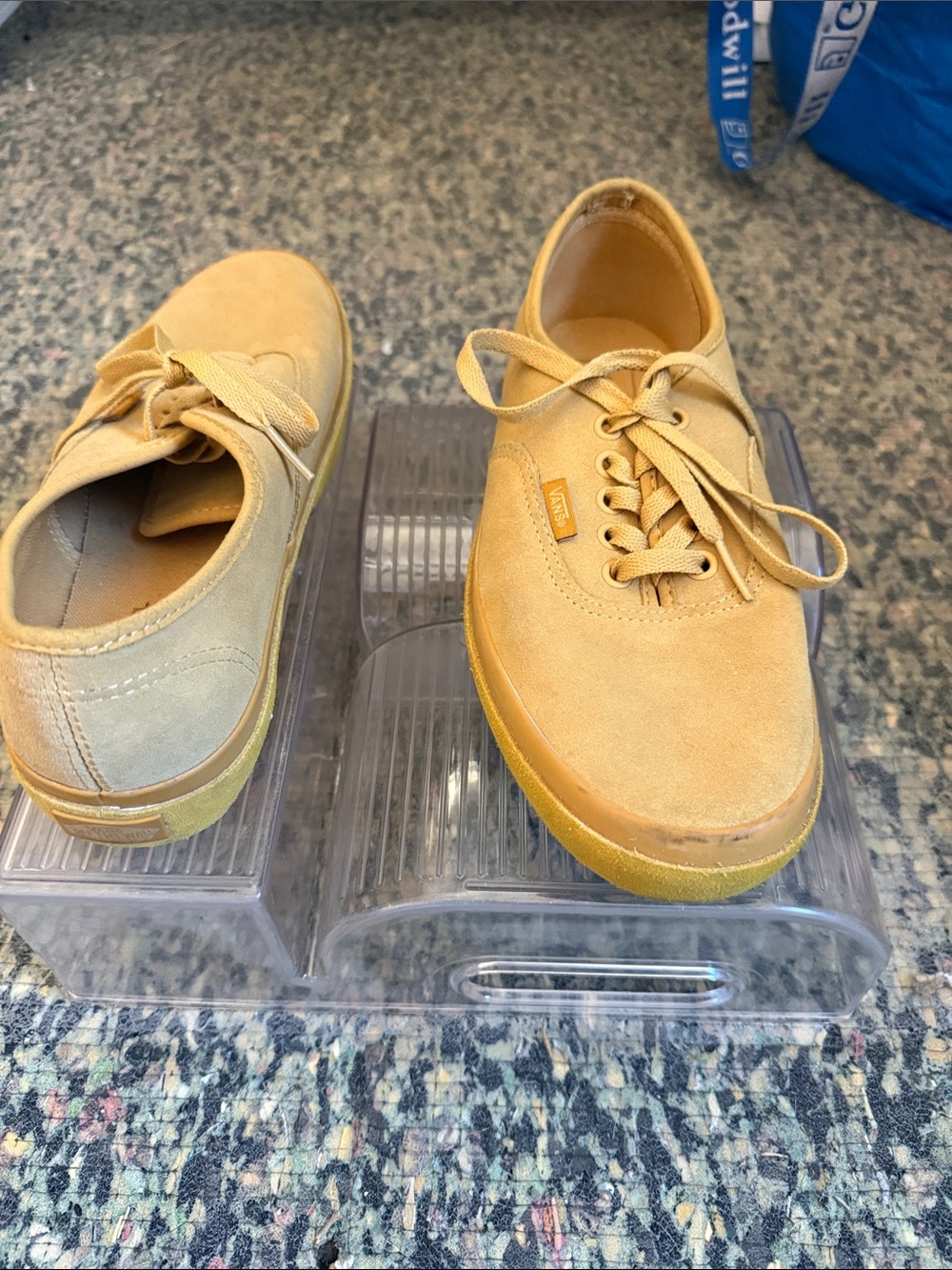 Vans men’s  Suede Sneakers in Mustard Yellow